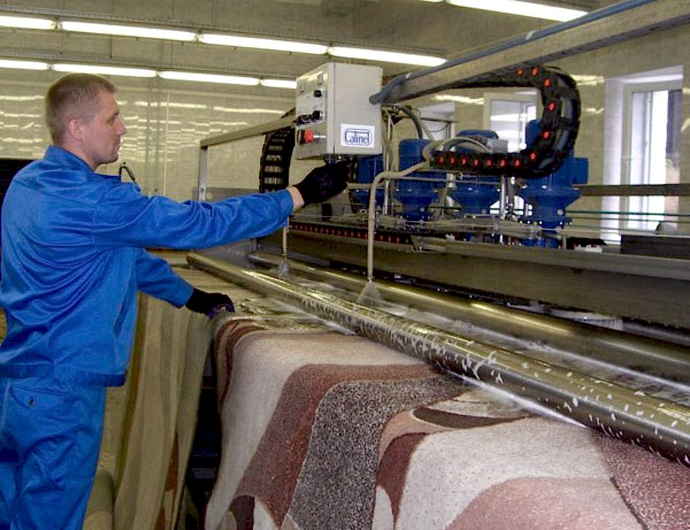 чистка в цехе