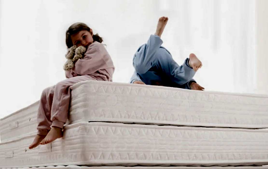 пятна на матрасе