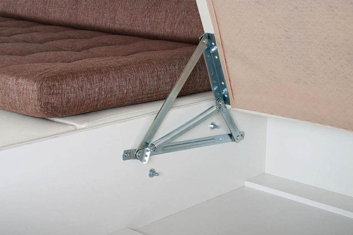 химчистка мягкой мебели диванов